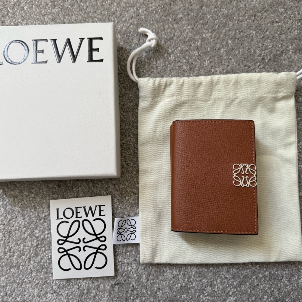 Loewe Anagram trifold wallet in pebble grained calfskin